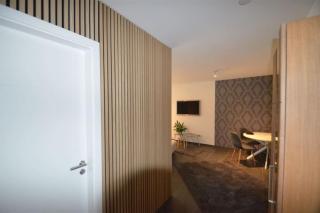 EG Ferienwohnung Merzig Stadt 60 qm PKW Stellplatz im Innenhof - Merzig - 6