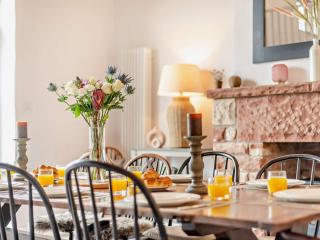 5 Bed in Eden Valley SZ111 - 1