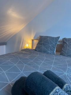 Atypique et central : 4 personnes + Parking privé - Bourges - 3