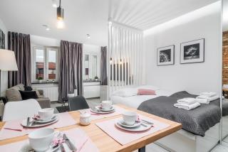 Beautiful WrocLoft Apartment by Noclegi Renters - 3