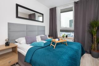 SOLVO Apartment with Balcony & Parking Gdańsk Przymorze by Noclegi Renters - Danzig - 0