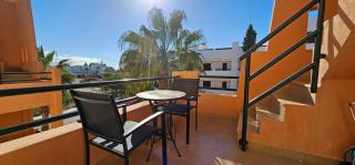 Homes of Spain, Apartamentos Paraiso Vera Playa, Ed Tahiti, Atico H de 2 dormitorios con piscina privada en solárium y barbacoa, pie de playa, WIFI - Playas de Vera - 5