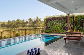 Avalon by Hireavilla - 6BR Villa with Pool & Field View in Parra, North Goa - 6