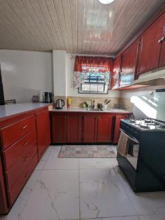 Comfy and Cozy Apartment - Georgetown - 7