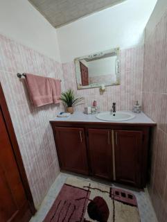 Comfy and Cozy Apartment - Georgetown - 4