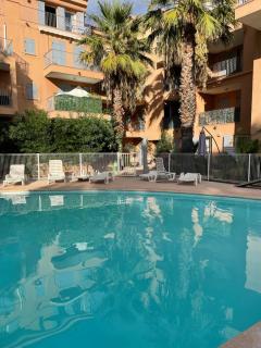 GRIMAUD Golf Saint Tropez Rez de jardin Vue piscine - Grimaud - 0
