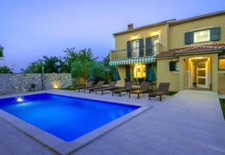 Villa Hisina near Porec for 6 people with private swimming pool - Baderna - 1