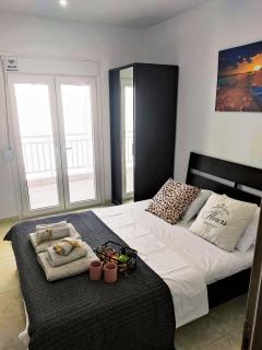 Las Hermanas for 2 - 6