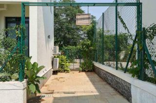 LohonoStays Villa Sienna C - 4