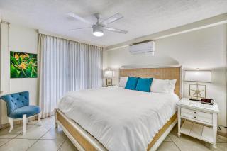 Punahoa Beach 201, Beautiful Renovation, Split AC - Kihei - 6