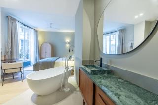 Marais - Magnificent 3BR/BTH decorated with taste - 1