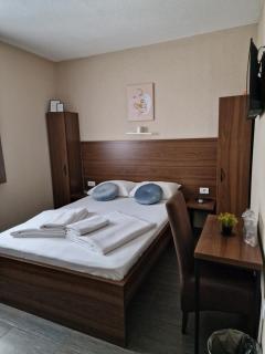 Hotel Djerdan - Kraljevo - 0