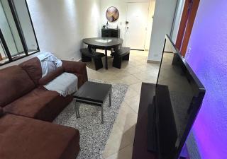 Son de Metro Apartment / near Distrito T-Mobile - San Juan - 8