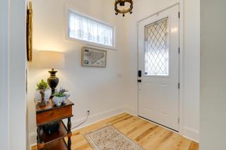 about 1 Mi to Dtwn Wilmington Home with Patio! - Wilmington - 7