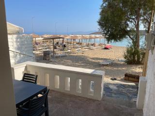 Fishermen Beach House - Dhiakofti - 7