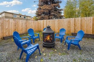 Charming Midtown Bungalow Slumber Village 2 - Anchorage - 1