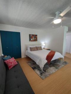 Secluded Lakeview retreat by Eureka Springs-CANOE - Eureka Springs - 4
