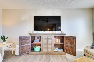 Panama City Beach House with Patio, Walk to Ocean - Panama City Beach - 6