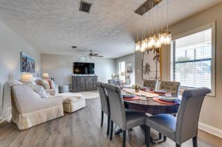 Panama City Beach House with Patio, Walk to Ocean - Panama City Beach - 3