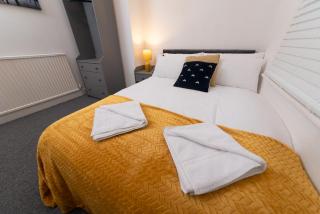 Hampton House - Stockton-on-Tees - 9