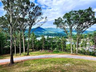 Glamp House Lake and Mountain Views Hot Tub - Hiawassee - 8