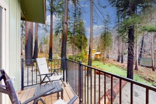 The McKenzie River House - Vida - 1