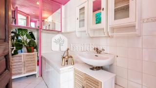 Master and kids bdrs separated from rest of the house - París - 4