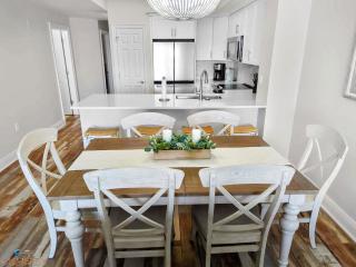 SMP 604 - Designer Remodeled 2 Beach Service Sets! - Fort Walton Beach - 7
