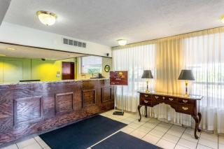 HILLTOP MOTEL - Edgewood - 4