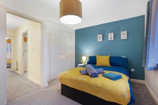 Comfortable stylish Townhouse in Ashford sleeps 5 Netflix 2 Parking spaces Perfect for Contractors and Families - Ashford - 8