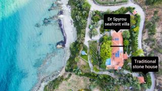 Traditional stone house by the sea. - Petriaí - 9