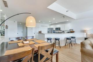 High-Floor Osage Beach Condo with Lake and Park Views - Osage Beach - 6