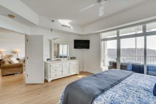 High-Floor Osage Beach Condo with Lake and Park Views - Osage Beach - 2