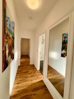 Schicke Wohnung im grünen Hinterhof - Schwerin - 4