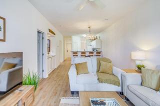 Golf Course View and Pool Access River Oaks Condo - Myrtle Beach - 4