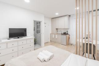 Classy & Cozy apartment - Ljubljana - 4