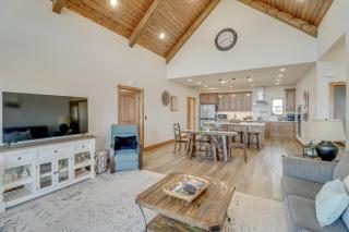 Spacious Harrison Vacation Rental with Deck and Views! - Harrison - 7