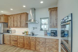 Spacious Harrison Vacation Rental with Deck and Views! - Harrison - 1