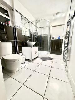 Lime Tree House - Heston - 1