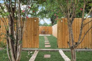SATX - A Birdy Vacation Rental - San Antonio - 7