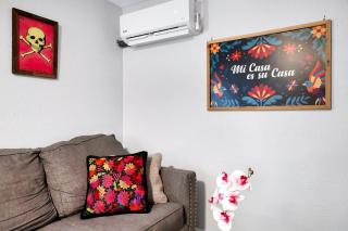 SATX - A Birdy Vacation Rental - San Antonio - 2
