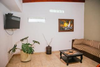 Alojamientos Bolivar - 6