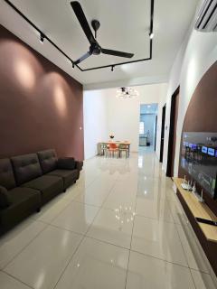 Air-home No 28 Simpang near Aulong Econsave, 3BR, 7pax, Netflix - Simpang - 0