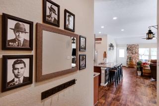 Speakeasy - A Birdy Vacation Rental - San Antonio - 5