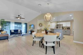 Cape Coral Beauty.Booking - 0