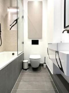 Central & Stylish 2 Bedroom Apartment - Londra - 2