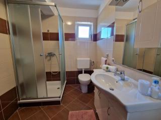 Apartments with a parking space Barbat, Rab - 22167 - Rab - 3