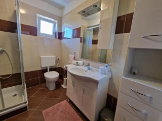 Apartments with parking space Barbat, Rab - 22167 - 5