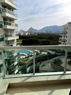 Lovely 2-Bedroom Condo with Pool - Rio de Janeiro - 2