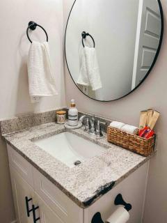 Cozy Coastal Bungalow - Opelika - 6